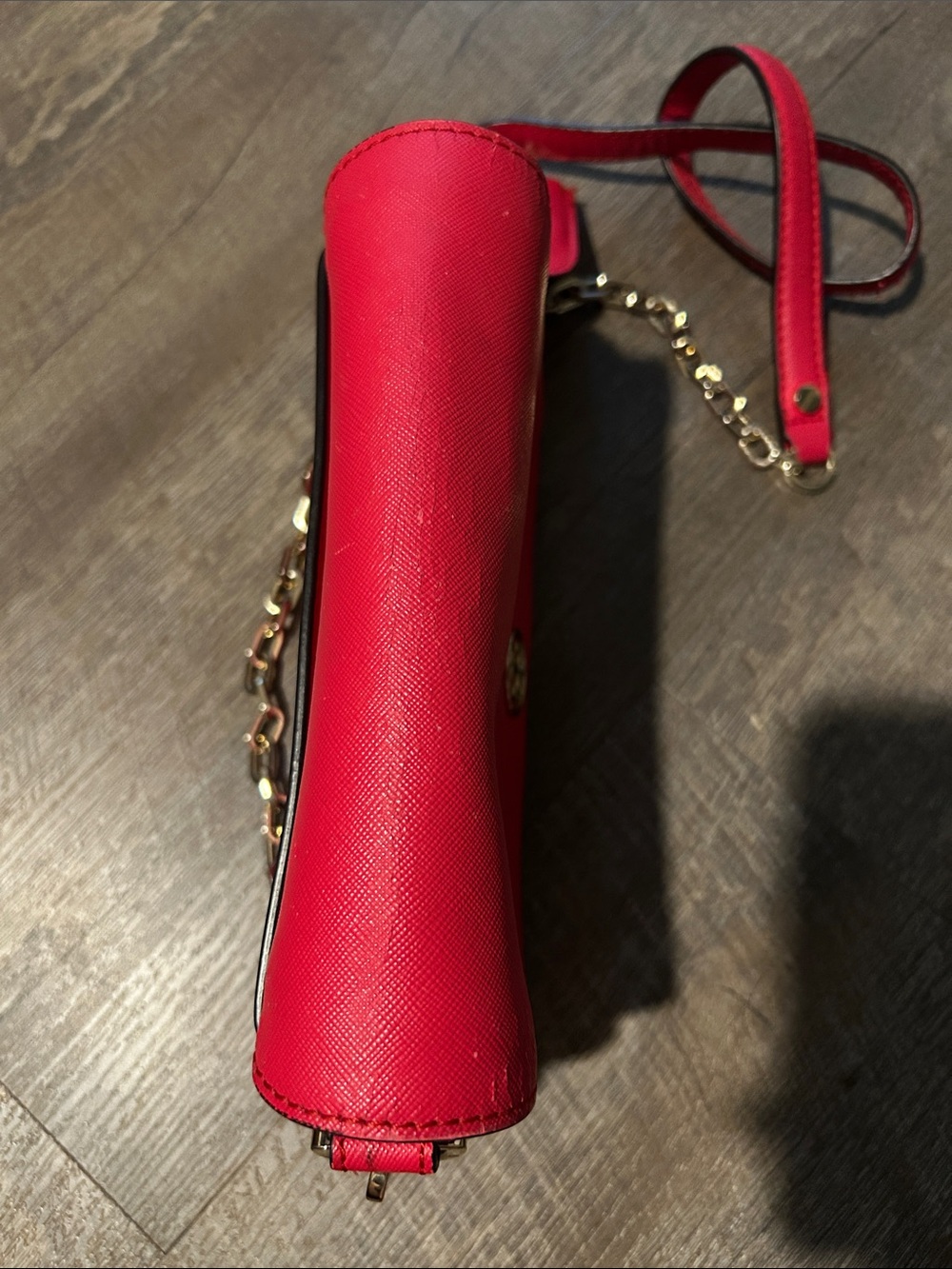 Tory Burch Hot Pink Saffiano Leather Crossbody with Chain Strap - Picture 4 of 5